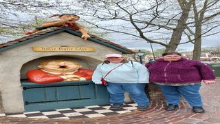 Buitenhof Reizen voor mensen met een verstandelijke beperking - Ondernemend - Efteling - twee reizigers voor HolleBolle Gijs