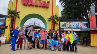 Buitenhof Reizen voor mensen met een verstandelijke beperking - Jongeren - Adrenaline in Walibi - jongeren voor ingang Walibi Buitenhof Reizen voor mensen met een verstandelijke beperking - Jongeren - Adrenaline in Walibi - jongeren voor ingang Walibi