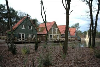 Efteling - Vakantiepark - Buitenhof Reizen begeleide vakanties voor mensen met een verstandelijke beperking. Efteling - Vakantiepark - Buitenhof Reizen begeleide vakanties voor mensen met een verstandelijke beperking.