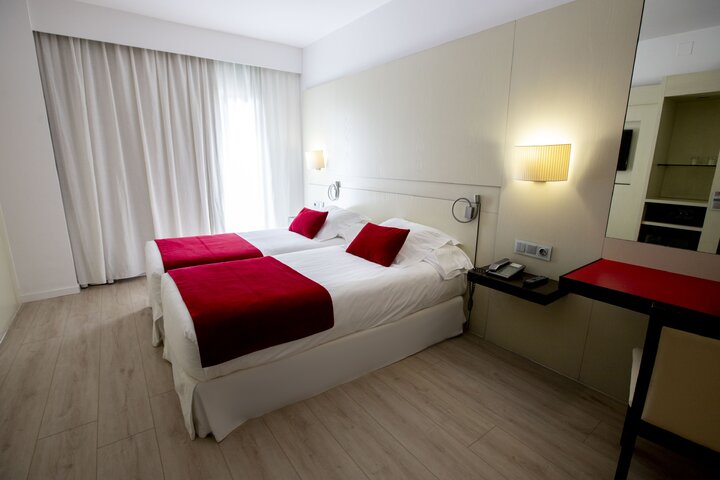 Buitenhof Reizen voor mensen met een verstandelijke beperking - Hotel Gravina - voorbeeld slaapkamer