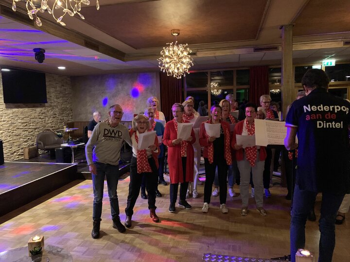 Valkenburg muziekavond - Buitenhof Reizen begeleide vakanties voor mensen met een verstandelijke beperking Valkenburg muziekavond - Buitenhof Reizen begeleide vakanties voor mensen met een verstandelijke beperking