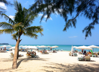 Buitenhof Reizen voor mensen met een verstandelijke beperking - Avontuurlijk - Olifanten en Stranden in Thailand - Strand Buitenhof Reizen voor mensen met een verstandelijke beperking - Avontuurlijk - Olifanten en Stranden in Thailand - Strand