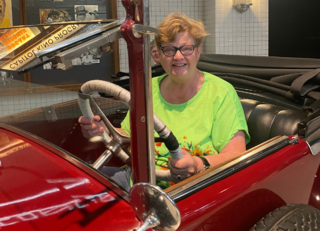 Buitenhof Reizen voor mensen met een verstandelijke beperking - Rustig Aan - Het Duitse Winterberg - reiziger in Oldtimer Buitenhof Reizen voor mensen met een verstandelijke beperking - Rustig Aan - Het Duitse Winterberg - reiziger in Oldtimer