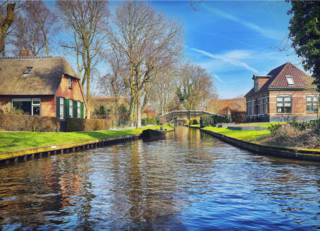 Buitenhof Reizen voor mensen met een verstandelijke beperking - Ondernemend - Waanzinnig Wateren - Giethoorn Buitenhof Reizen voor mensen met een verstandelijke beperking - Ondernemend - Waanzinnig Wateren - Giethoorn