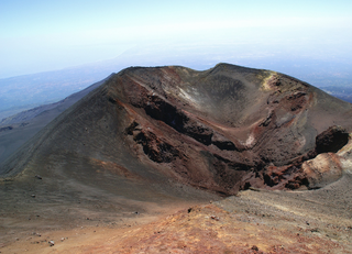 Buitenhof Reizen voor mensen met een verstandelijke beperking - Ondernemend - Italiaanse gezelligheid in Sicilië - vulkaan Etna Buitenhof Reizen voor mensen met een verstandelijke beperking - Ondernemend - Italiaanse gezelligheid in Sicilië - vulkaan Etna