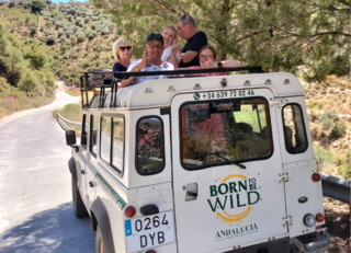 Buitenhof Reizen voor mensen met een verstandelijke beperking - Ondernemend - Fuengirola - Jeepsafari Buitenhof Reizen voor mensen met een verstandelijke beperking - Ondernemend - Fuengirola - Jeepsafari