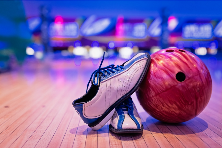 Buitenhof Reizen - Almelo - Begeleide vakanties voor mensen met een beperking - Bowlen Preston Palace Buitenhof Reizen - Almelo - Begeleide vakanties voor mensen met een beperking - Bowlen Preston Palace