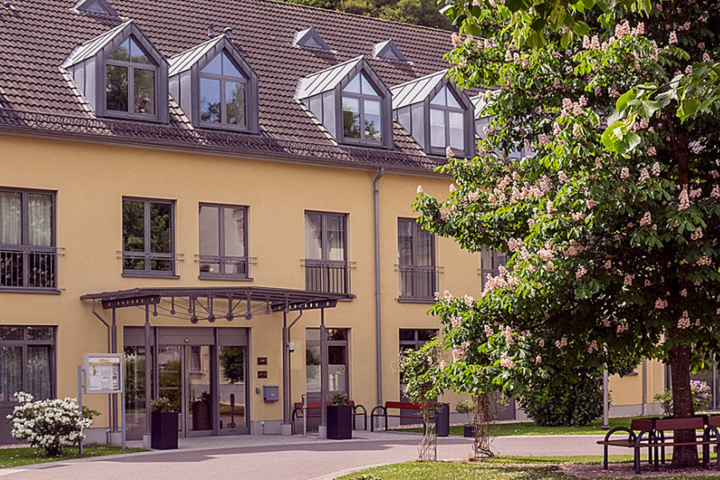 Buitenhof Reizen - Neuerburg in de Eifel - begeleide vakanties voor mensen met een beperking - Hotel Euvea Buitenhof Reizen - Neuerburg in de Eifel - begeleide vakanties voor mensen met een beperking - Hotel Euvea