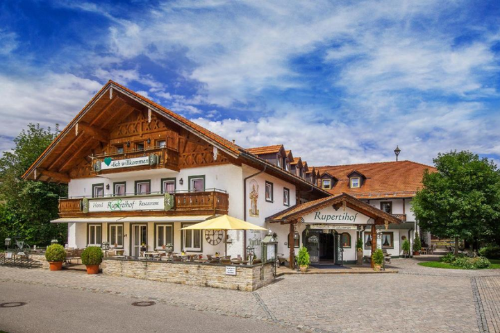 Buitenhof Reizen - Ainring in Beieren - begeleide vakanties voor mensen met een beperking - Hotel Rupertihof Ainring Buitenhof Reizen - Ainring in Beieren - begeleide vakanties voor mensen met een beperking - Hotel Rupertihof Ainring