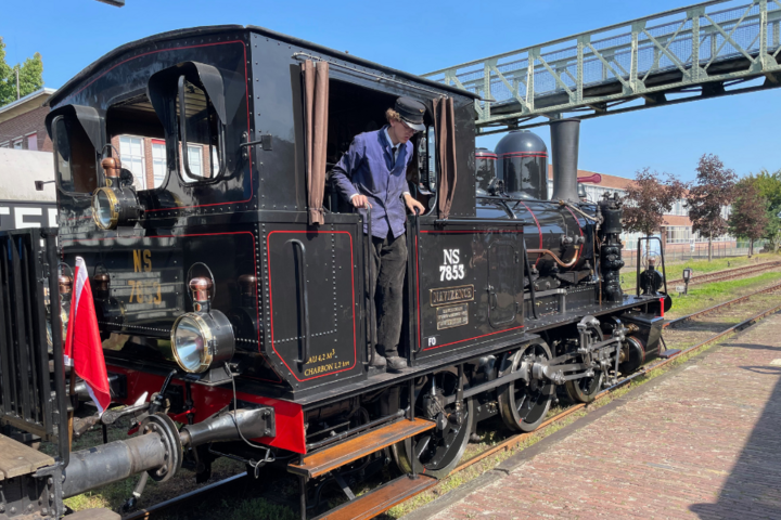 Buitenhof Reizen - Achterhoek - begeleide vakanties voor mensen met een beperking - Ritje met de stoomtrein Buitenhof Reizen - Achterhoek - begeleide vakanties voor mensen met een beperking - Ritje met de stoomtrein