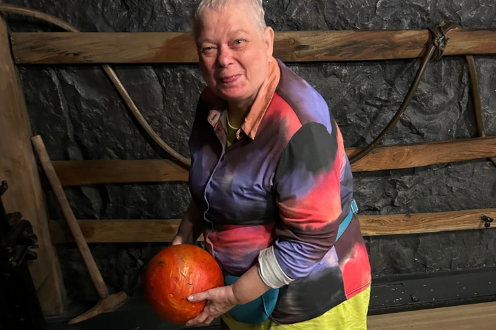 Buitenhof Reizen - Almelo - begeleide vakanties voor mensen met een beperking - Bowling in Preston Palace Buitenhof Reizen - Almelo - begeleide vakanties voor mensen met een beperking - Bowling in Preston Palace