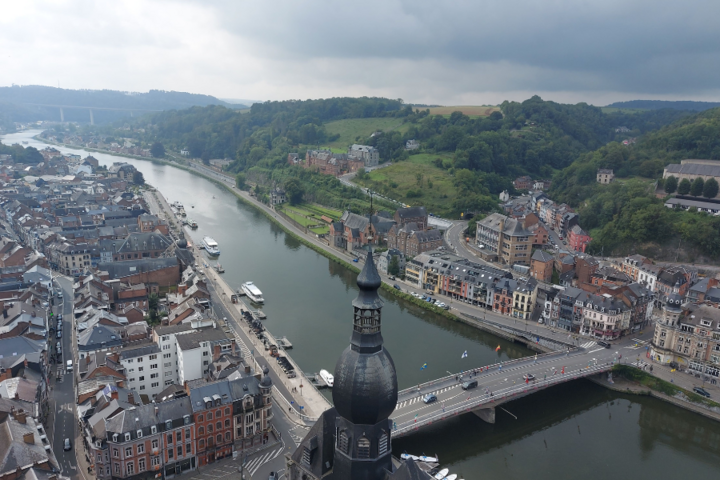 Buitenhof Reizen - La Roche & Ardenne - Begeleide vakanties voor mensen met een beperking - Bezoek aan Dinant Buitenhof Reizen - La Roche & Ardenne - Begeleide vakanties voor mensen met een beperking - Bezoek aan Dinant
