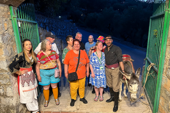 Lesbos - begeleide vakanties voor mensen met een beperking - gastvrije Grieken Lesbos - begeleide vakanties voor mensen met een beperking - gastvrije Grieken