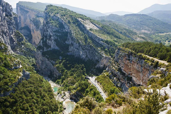 Buitenhof Reizen - Actieve vakantie in de Verdon - begeleide vakanties voor mensen met een beperking - Gorges du Verdon Buitenhof Reizen - Actieve vakantie in de Verdon - begeleide vakanties voor mensen met een beperking - Gorges du Verdon