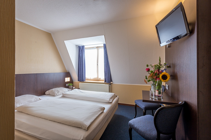 Buitenhof Reizen - Valkenburg - begeleide vakanties voor mensen met een beperking - Hotel Schaepkens van St. Fijt slaapkamer voorbeeld Buitenhof Reizen - Valkenburg - begeleide vakanties voor mensen met een beperking - Hotel Schaepkens van St. Fijt slaapkamer voorbeeld