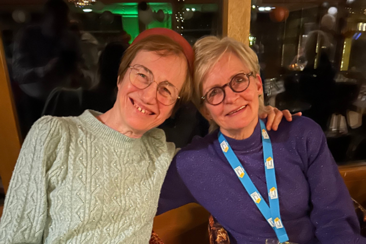 Buitenhof Reizen - Oud & Nieuw Valkenburg - begeleide groepsreizen met een verstandelijke beperking - reiziger met begeleider Buitenhof Reizen - Oud & Nieuw Valkenburg - begeleide groepsreizen met een verstandelijke beperking - reiziger met begeleider