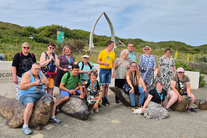 Buitenhof Reizen - Rustig Aan - Texel - begeleide groepsreizen voor mensen met een verstandelijke beperking - groepsfoto Texel