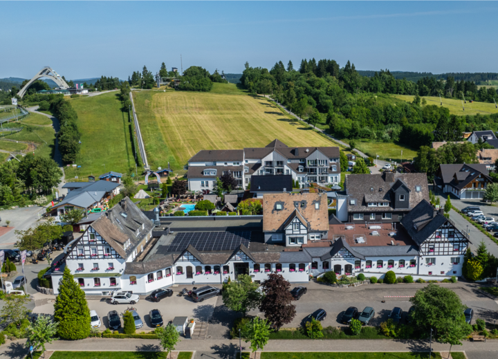 Buitenhof Reizen voor mensen met een verstandelijke beperking - hotel de Brabander - luchtfoto Buitenhof Reizen voor mensen met een verstandelijke beperking - hotel de Brabander - luchtfoto
