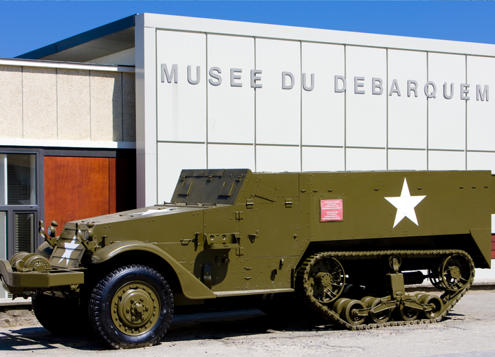 Buitenhof Reizen voor mensen met een verstandelijke beperking - Avontuurlijk - Invasiestranden Buitenhof Reizen voor mensen met een verstandelijke beperking - Avontuurlijk - Invasiestranden