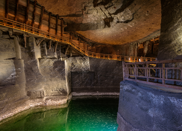 Buitenhof Reizen voor mensen met een verstandelijke beperking - Avontuurlijk - Krakau - zoutmijn in grot Buitenhof Reizen voor mensen met een verstandelijke beperking - Avontuurlijk - Krakau - zoutmijn in grot