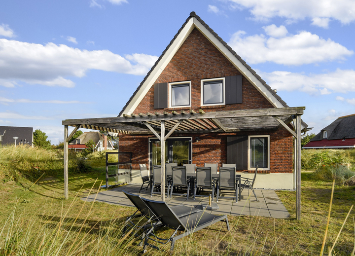 Buitenhof Reizen voor mensen met een verstandelijke beperking - Landal de Sluftervallei - buitenkant accommodaite