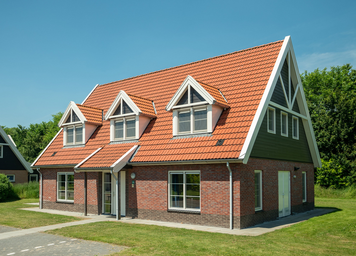 Buitenhof Reizen voor mensen met een verstandelijke beperking - Landal Waterparc Veluwemeer - buitenkant accommodatie