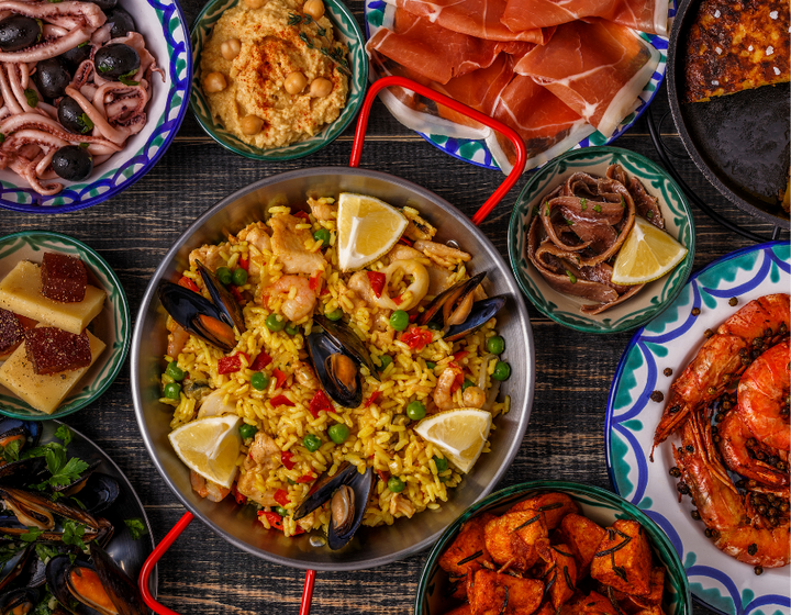 Buitenhof Reizen - Feesten in Lloret - begeleide groepsreizen voor mensen met een verstandelijke beperking- Tapas