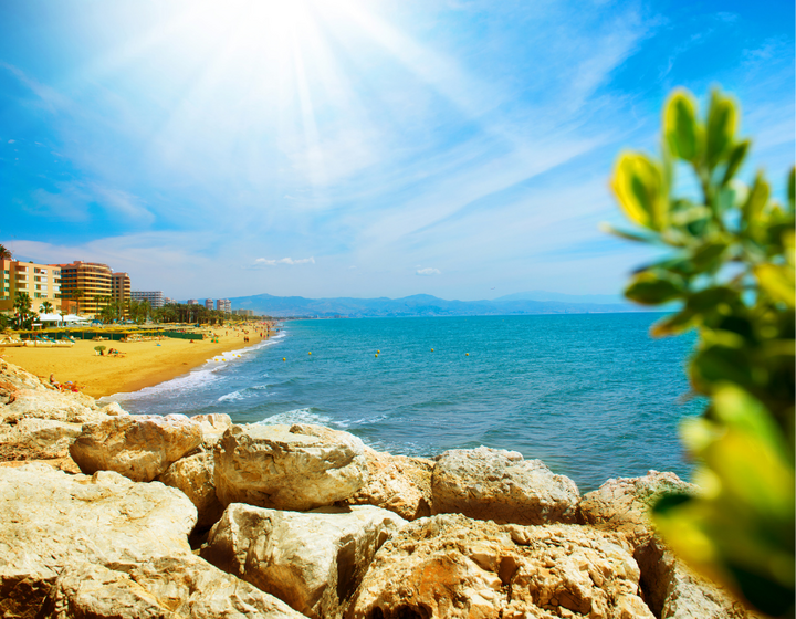 Buitenhof Reizen -Torremolinos- begeleide groepsreizen voor mensen met een verstandelijke beperking- Strand Buitenhof Reizen -Torremolinos- begeleide groepsreizen voor mensen met een verstandelijke beperking- Strand