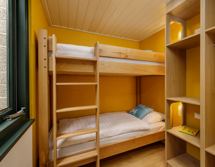 Buitenhof Reizen - Center Parcs De Kempervennen - begeleide groepsreizen voor mensen met een verstandelijke beperking - Slaapkamer stapelbed