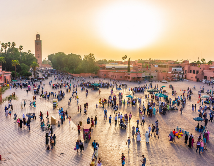 Buitenhof Reizen - Kleurrijk Marrakech - begeleide groepsreizen voor mensen met een verstandelijke beperking - Marrakech plein
